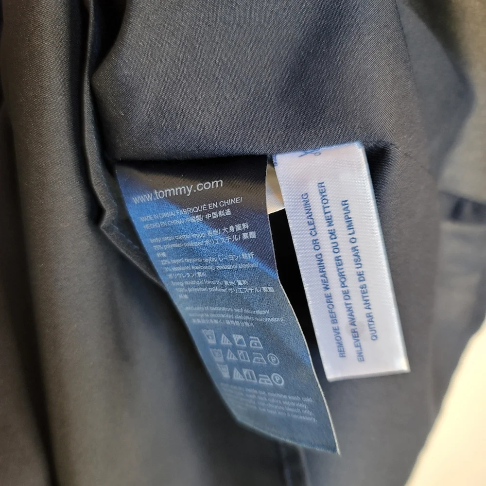 Tommy Hilfiger Sleeveless Dress with Button design - Picture 9 of 10